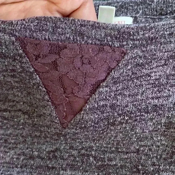 Victorias Secret lounge sweater with lace M - Picture 2 of 4